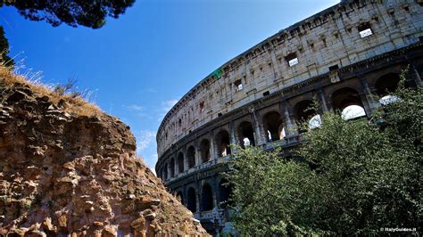 Pictures of Roman Colosseum, photo gallery and movies of Roman ...