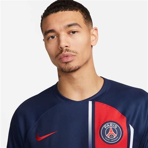 Maillot PSG domicile 2023/24 sur Foot.fr