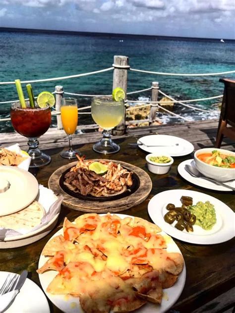 The 19 Best Restaurants In Cozumel Near The Cruise Ports