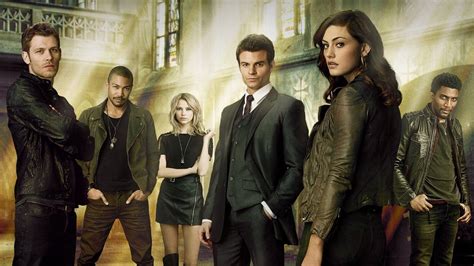 8 Casting Decisions That Hurt The Originals (And 12 That Saved It)