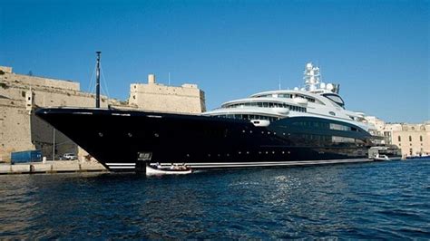 The Top 10 Largest Superyachts Owned by Arabs | Al Bawaba