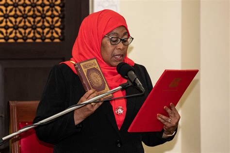 Samia Suluhu Hassan becomes Tanzania’s first woman president | The ...