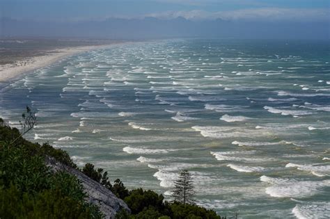 9 Breathtaking Beaches in Cape Town, South Africa (+ Map!)