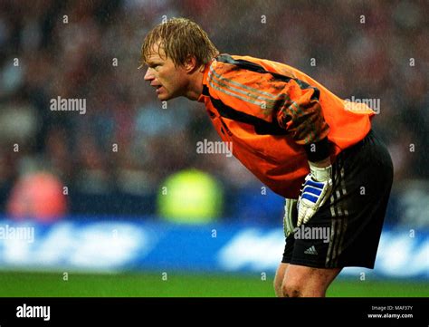 World cup 2002 final, oliver kahn hi-res stock photography and images ...