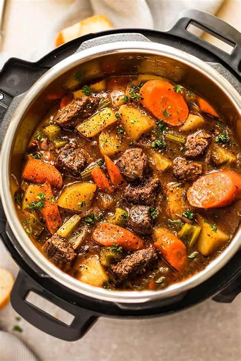 Easy Instant Pot Beef Stew Recipe | How to Make Pressure Cooker Stew ...