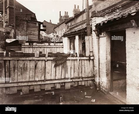 Slums London High Resolution Stock Photography and Images - Alamy