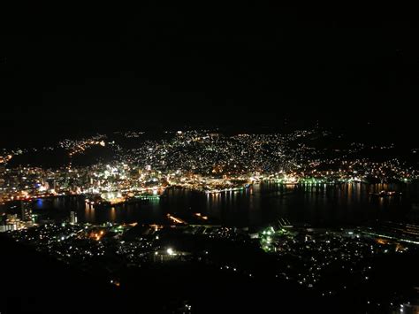 File:Night view NAGASAKI city.jpg
