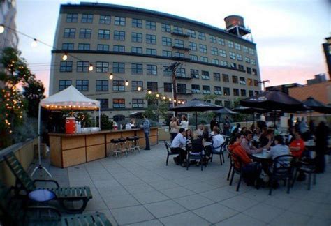 Portland's 10 best rooftop bars, ranked by their views - oregonlive.com