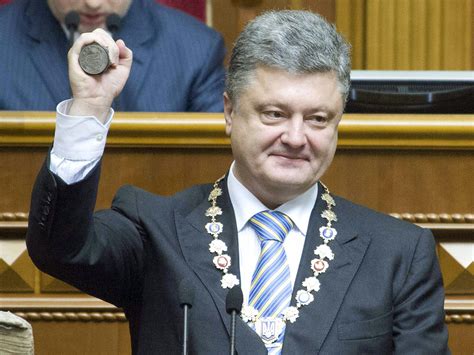 Ukraine crisis: New president, Petro Poroshenko, calls for dialogue ...