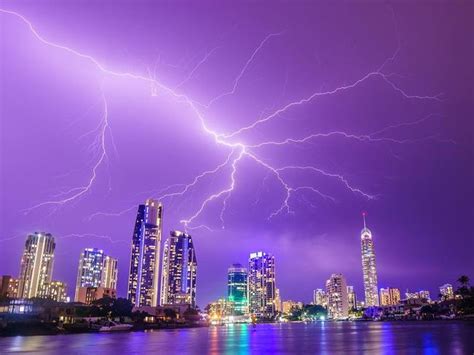 11 epic Gold Coast lightning shots | The Courier Mail