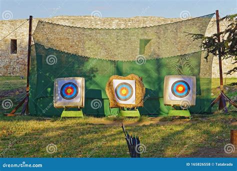 Archery Targets Stock Photography | CartoonDealer.com #24987704