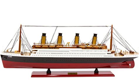 Best Titanic Model Kit – Top 5 Picks In 2021 [Reviews]