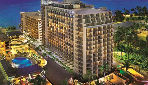 Outrigger Reef Waikiki Beach Resort | WestJet official site