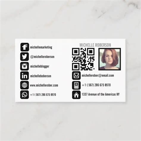 Designing Social Media Business Cards That Get Noticed