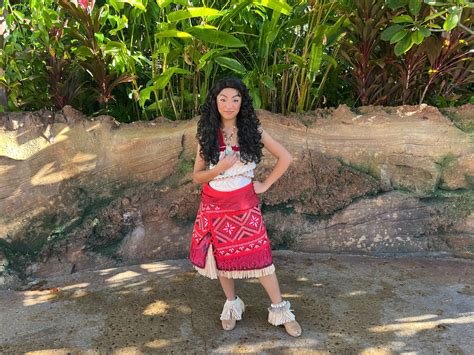 Moana Debuts New Costume at EPCOT for 'Moana 2' - WDW News Today