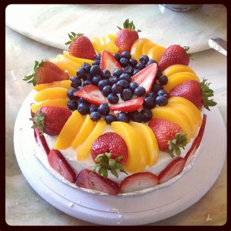 Fresh Fruit Cake