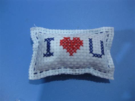 Simple Cross Stitch Projects For Kids ~ Parenting Times