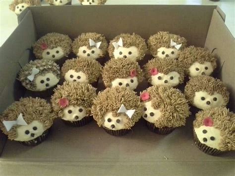 Hedgehogs cupcakes think Angie can make? Deco Cupcake, Cookies Cupcake, Cupcake Wars, Cupcake ...