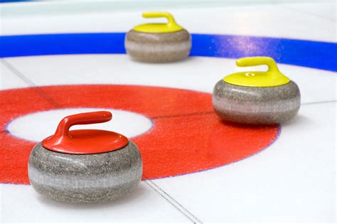 curling - Connecting the Dots