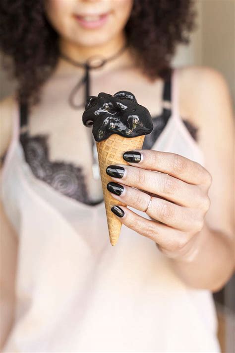 Black Ice Cream Is The New #Foodporn On Social Media