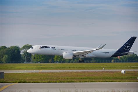 Lufthansa setzt im Winter vier Airbus A350-900 ab Frankfurt ein - Lufthansa Group