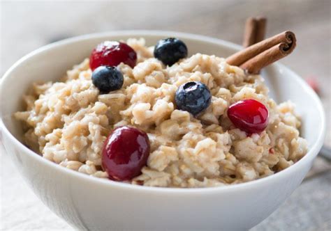 Oatmeal diet for weight loss: Is the 7-day low-calorie meal plan safe for you? Tips to burn body ...