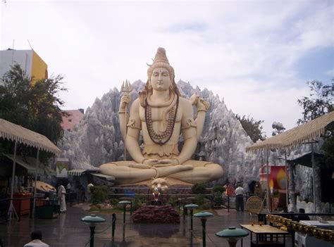 Bangalore Tour: Shiva Statue