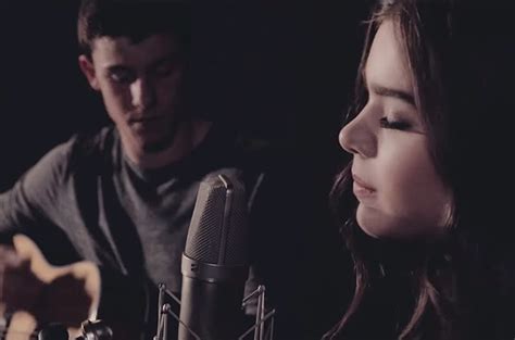 Shawn Mendes & Hailee Steinfeld Turn 'Stitches' Acoustic: Watch The ...