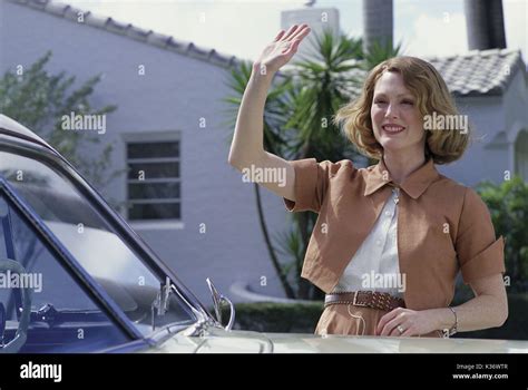 THE HOURS JULIANNE MOORE Date: 2002 Stock Photo - Alamy