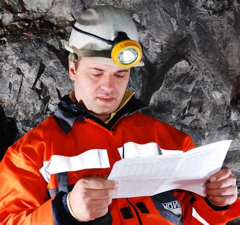 What is a Mining Geologist? (with pictures)