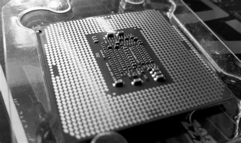 Power and Overclocking - The Intel Core i7-7700K (91W) Review: The New Out-of-the-box ...