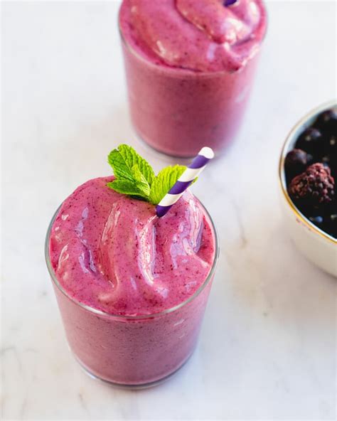 Perfect Berry Smoothie – A Couple Cooks