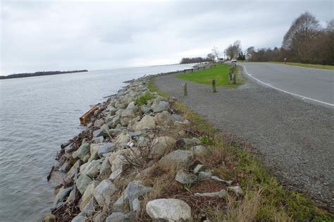 Riding the Wet Coast: Dykes or Dikes