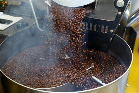 The explanations on why coffee bean roasting level matters