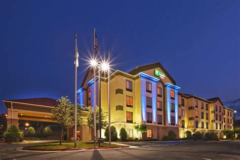 Holiday Inn Express & Suites McAlester, McAlester, OK Jobs ...