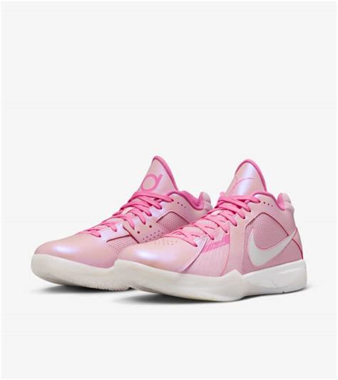 Zoom KD 3 'Aunt Pearl' (FJ0982-600) release date. Nike SNKRS IL