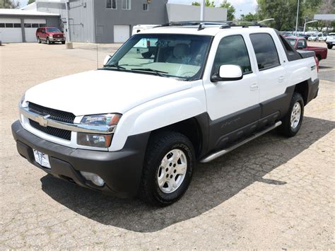 2006 Chevrolet Avalanche LT Z71 | Victory Motors of Colorado