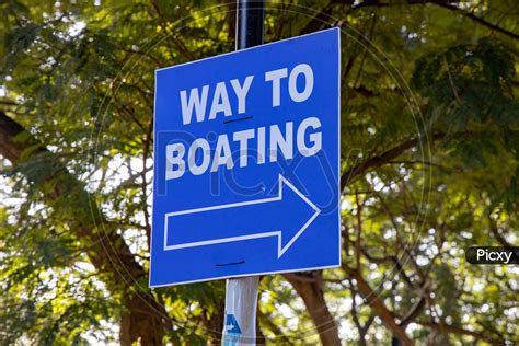 Image of Way To Boating Sign Board In Lumbini Park-SK598352-Picxy