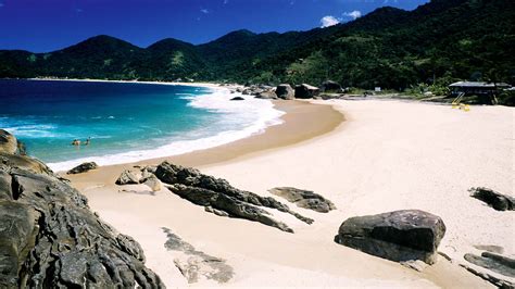 Pretty Green: exploring the wilderness and villages along Brazil's coast | Escapism Magazine