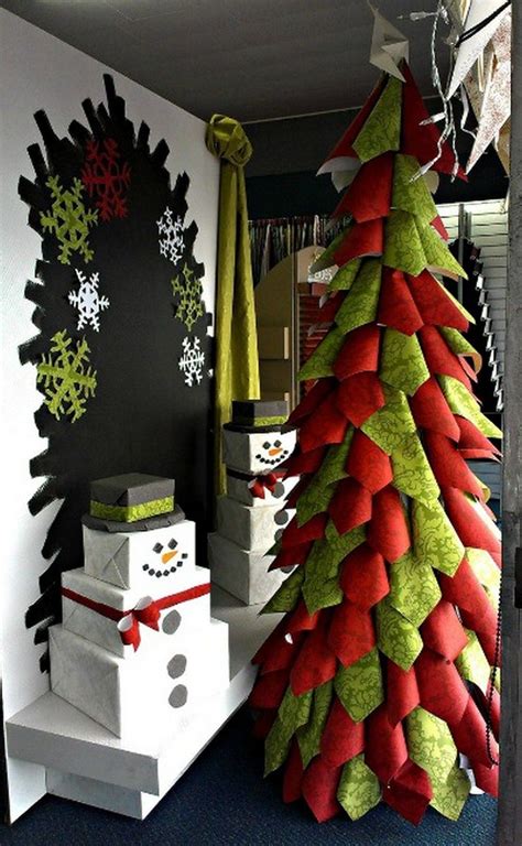 Awesome DIY Christmas Retail Holiday Displays On A Budget (21 ...