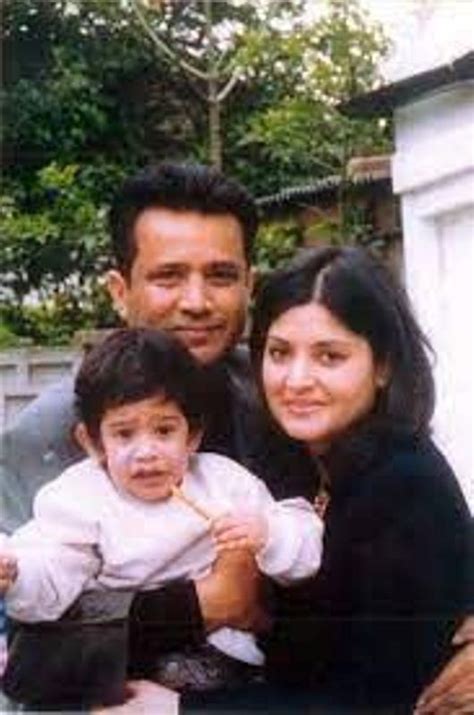 Nazia Hassan Wiki, Age, Death, Husband, Family, Biography & More - WikiBio