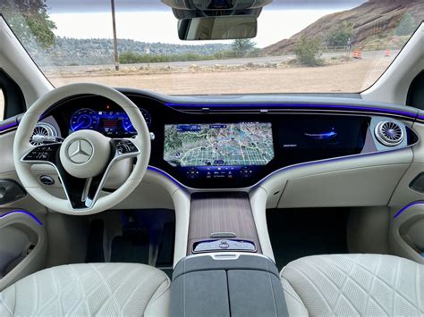 Review: 2023 Mercedes-Benz EQS SUV rocks the electric crossover cradle