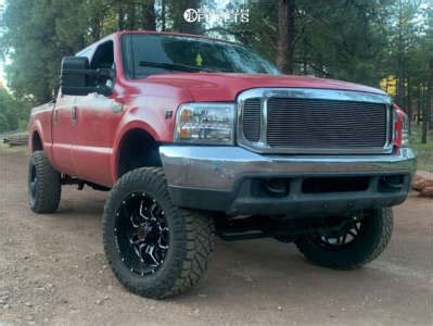 Ford F-250 Super Duty with 4" Lift Kit | Custom Offsets