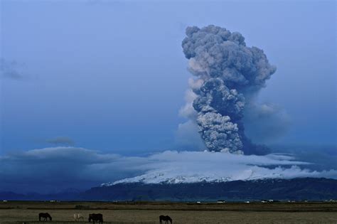 Eyjafjallajokull Volcano & Glacier, Iceland | Arctic Adventures