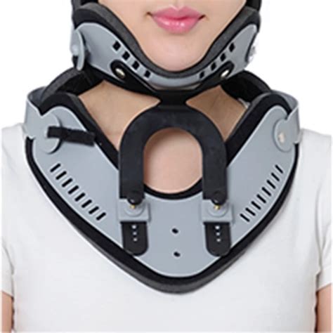 Adjustable Cervical Collar Neck Brace Provides Neck Support Relief from ...