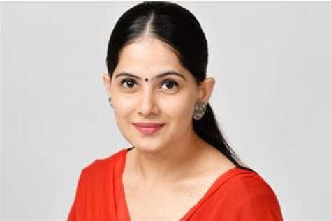 Jaya Kishori Biography, Wiki, Age, Husband, Family and Net Worth ...