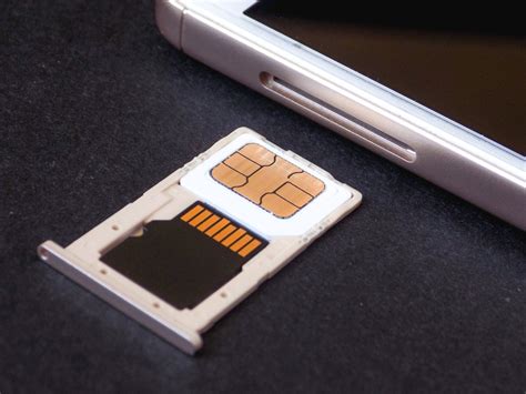 What is a hybrid SIM Slot? [You Must Read!] | Tech Business