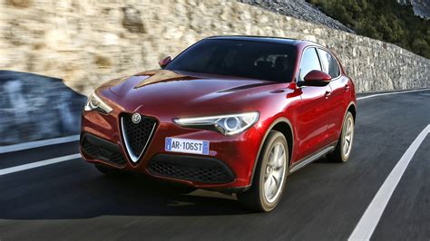 2018 Alfa Romeo Stelvio Review | Top Gear