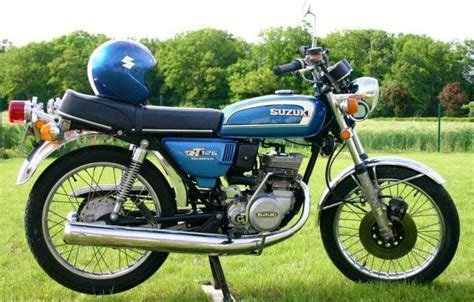 Suzuki GT125M