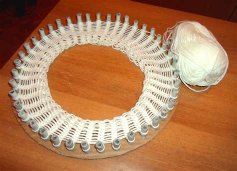 Cardboard Knitting Loom | Loom knitting, French knitting, Diy knitting loom